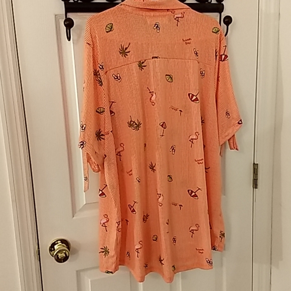 Top - Picture 3 of 10